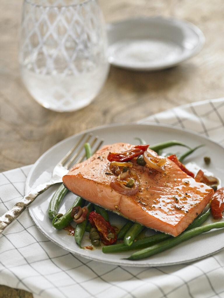 Silver Salmon recipes, a fillet of silver salmon atop string beans